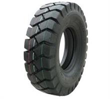 汽車(chē)輪胎 汽車(chē)輪胎