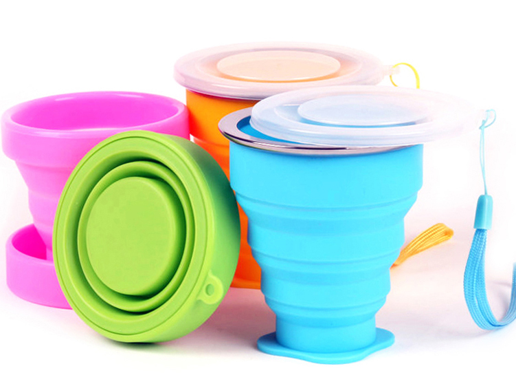 可折疊硅膠杯子 可折疊硅膠杯子